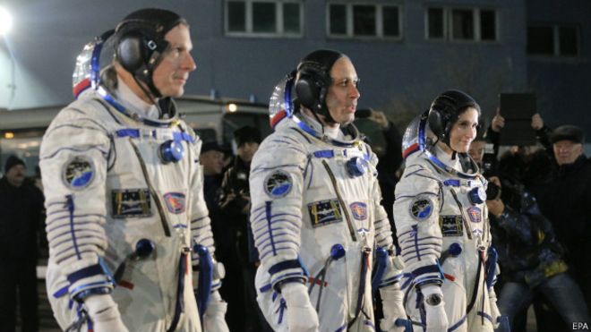 Терри Вертс (слева), Антон Шкаплеров и Саманта Кристофоретти