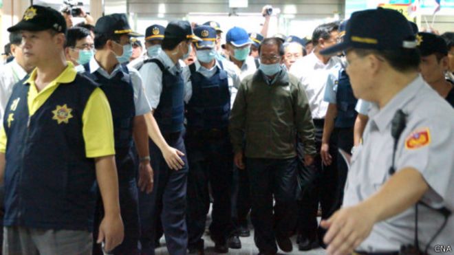一些民進黨人也再度要求馬英九批准陳水扁保外就醫。