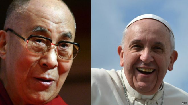 Dalai Lama e o papa Francisco | Foto: AFP
