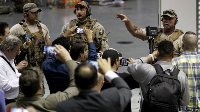 150504042225_cn_texas_garland_shooting_0