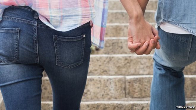 Врачи предупреждают о вреде обтягивающих джинсов