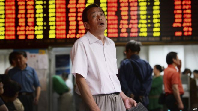 中國股市下跌後：驚慌失措，尋找替罪羊 