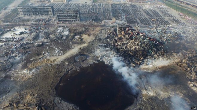 150816095128_china_blasts_624x351_epa.jpg