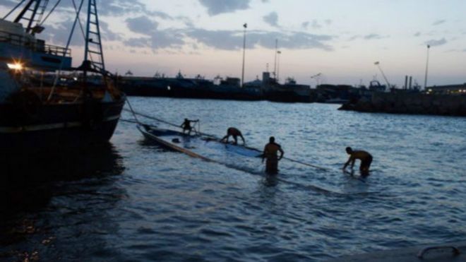 150828110244_libya_migrants_512x288_bbc_