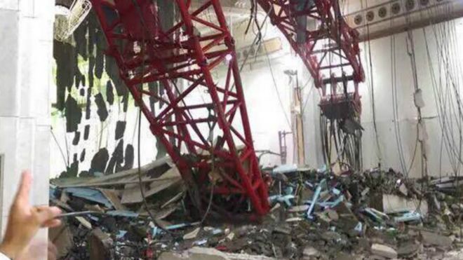 مقتل 107 وإصابة 230 إثر سقوط رافعة في الحرم في مكة
