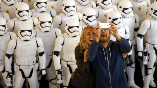 Film Star Wars : The Force Awaken pecahkan rekor