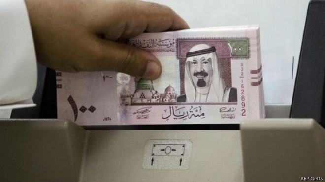 هل انتهت بحبوحة النفط في دول الخليج؟ oil