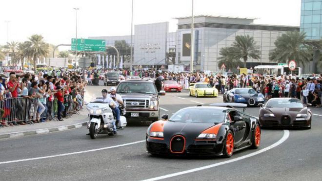 160612130827_dubai_cars_640x360_bbc_nocr