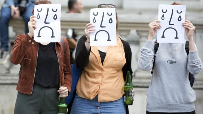 160625103656_protest_london_brexit_640x3