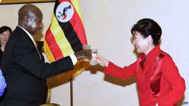 160701155434_museveni_and_park_512x288_afp.jpg 160701155434_museveni_and_park_512x288_afp.jpg