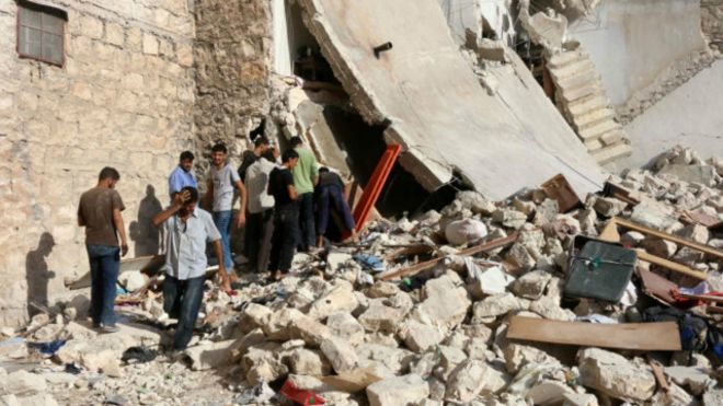 المرصد: مقتل 38 جنديا بحلب في تفجير نفق يقع تحت موقع تابع للحكومة