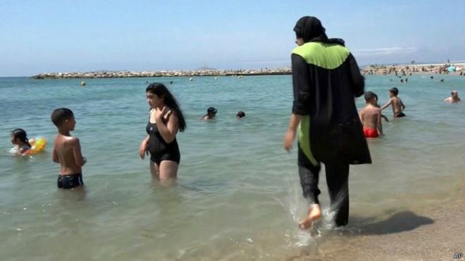 لماذا غضبت المسلمات من قرار حظر البوركيني في كان؟