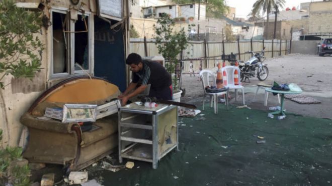 مقتل 7 عراقيين في هجوم انتحاري ببغداد