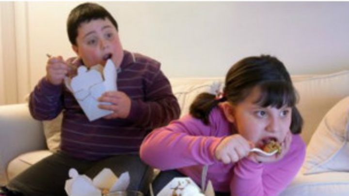 Resultado de imagen para imagenes de bebes y niños con sobrepeso