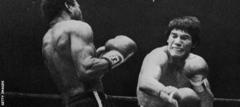 Carlos Monzon (right) beat Jose Napoles (left) in 1974