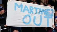 Roberto Martinez banner