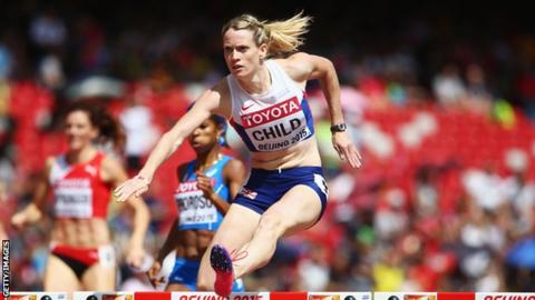 Eilidh Doyle hurdles