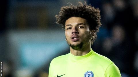 Lee Angol