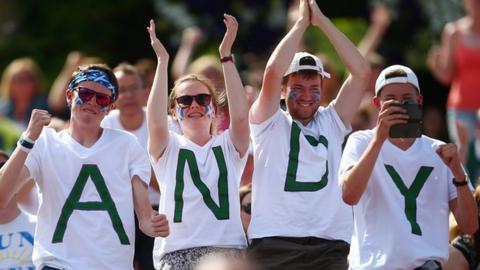 Andy Murray fans