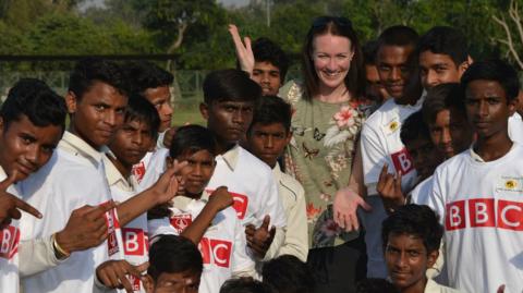 Alison Mitchell and Indian cricket fans