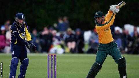 Alex Hales in action for Nottinghamshire against Warwickshire