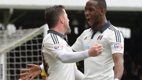 Moussa Dembele and Ross McCormack