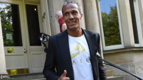 Bruno Alves gives the thumbs up to his move to Rangers