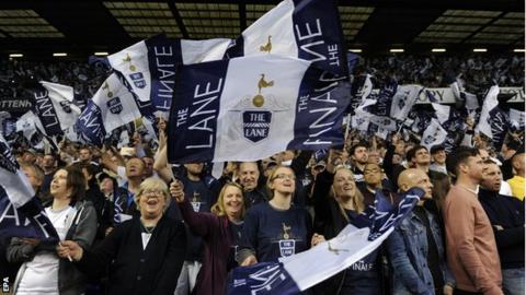 Tottenham fans
