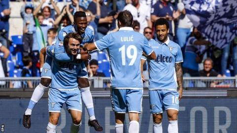 Lazio's players celebrate scoring against Sampdoria