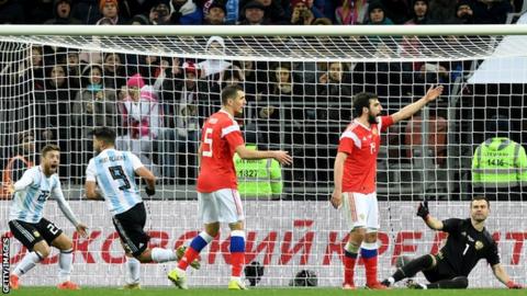 Sergio Aguero scores for Argentina