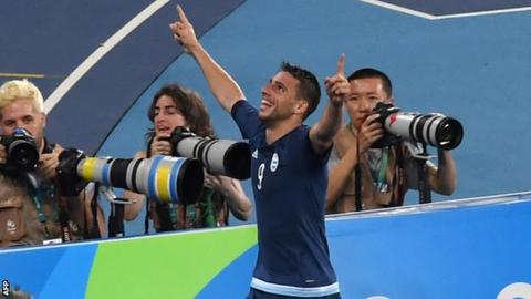 _90755872_jonathan_calleri_afp.jpg