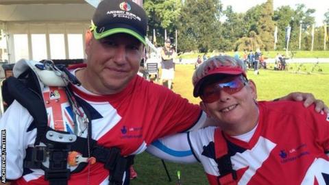GB archers John Walker and Jo Frith