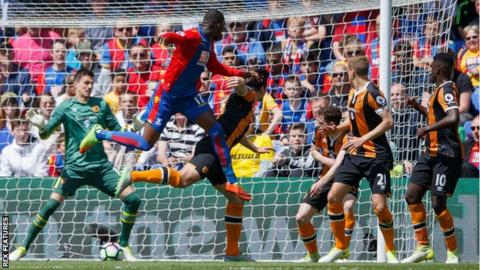 Christian Benteke scores Crystal Palace's second goal against Hull City