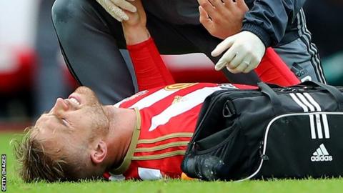 Sunderland midfielder Jan Kirchhoff