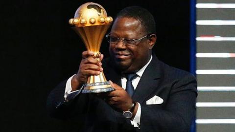 Gabonese Prime Minister Emmanuel Issoze Ngondet with the Nations Cup trophy