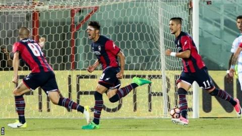 Crotone celebrate