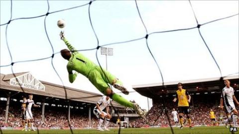 Blackburn's Ruben Rochina scores the opener