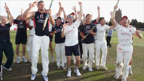 Lancashire celebrate after winning the 2011 County Championship