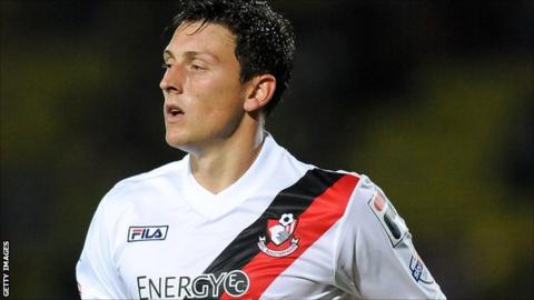 Tommy Elphick