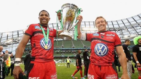 Toulon's Delon Armitage and Jonny Wilkinson
