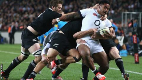 England and Leicester centre Manu Tuilagi