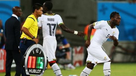 Michael Essien (right)