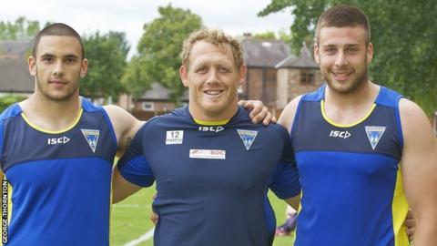 Stefan Nedelkjovic and Stevan Stevanovic sandwich Ben Westwood