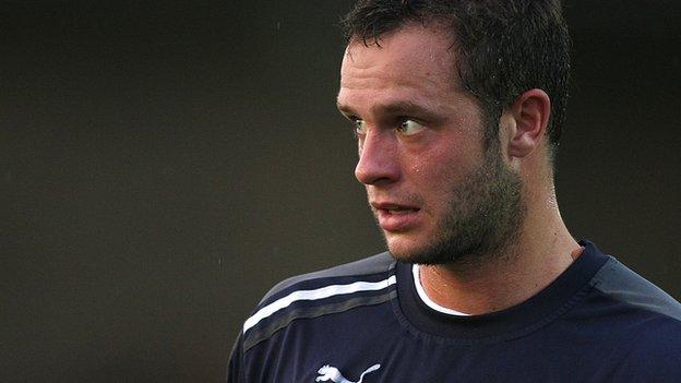 Crawley Town 0-1 Mansfield Town
