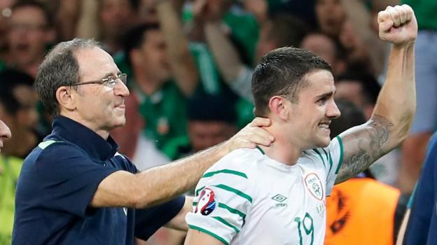 Euro 2016: Italy 0-1 Republic of Ireland highlights