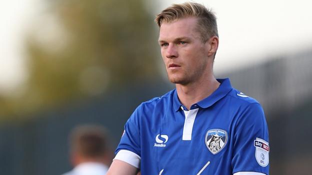 Inverness CT sign Wigan striker Billy Mckay on loan