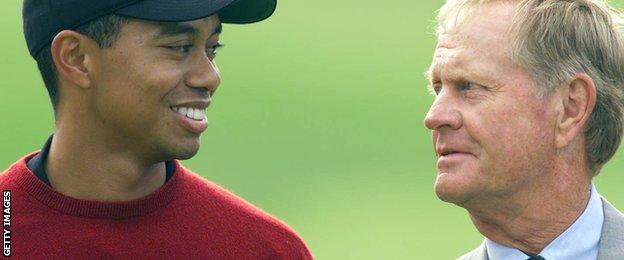 Tiger Woods and Jack Nicklaus in 2001