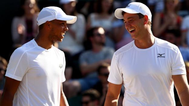GB pair Willis & Clarke stun doubles champions
