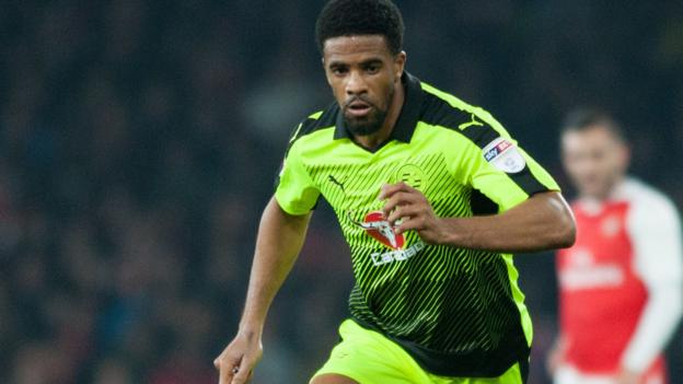 Championship: Wigan Athletic 0-3 Reading