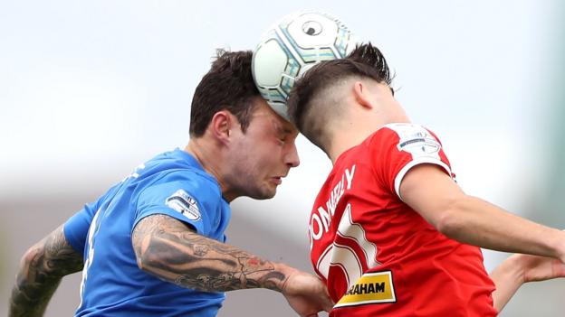 Irish Premiership: Cliftonville hope to bounce back against Glenavon